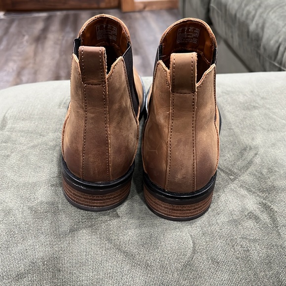 Clark’s booties - Picture 2 of 5